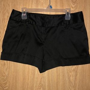 💕cute dressy shorts💕